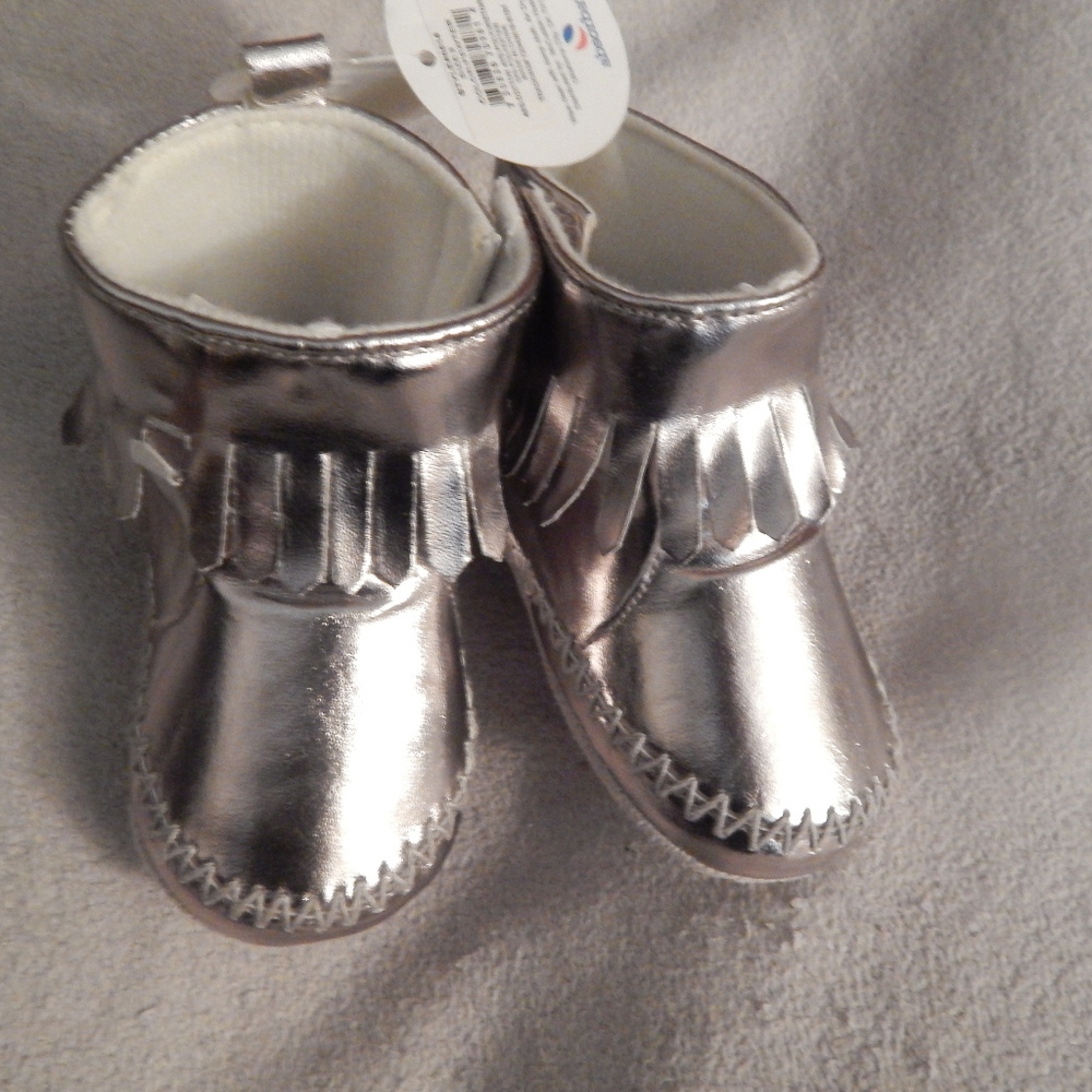 NWT Toddler Booties, Color: Pewter Sz:3 6-9months